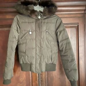 ZARA BASIC DOWN olive 🫒 XS detachable FUR TRIM